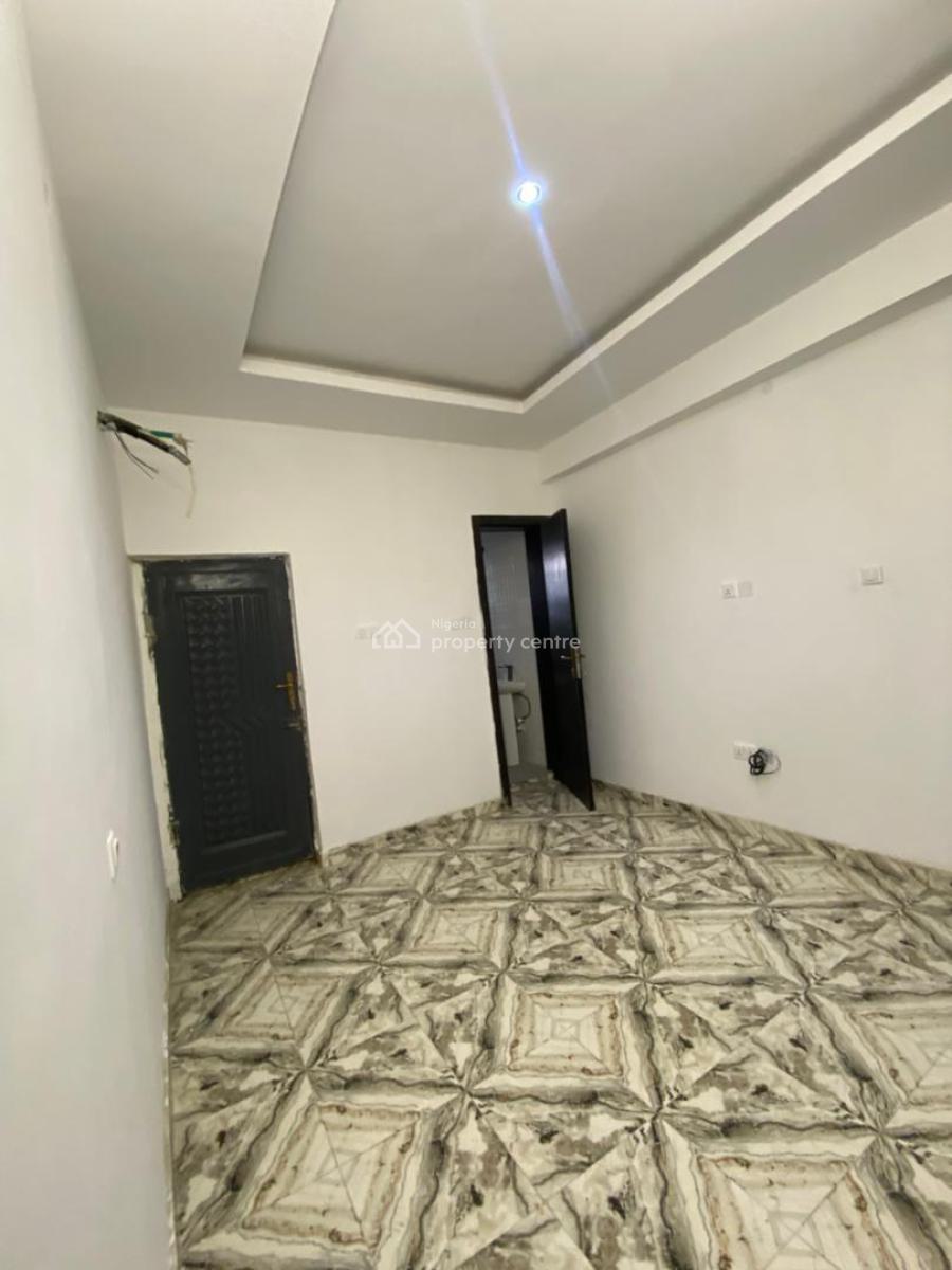 4 Bedrooms Semi-detached Duplex, Chevron, Lekki, Lagos, Semi-detached Duplex for Sale