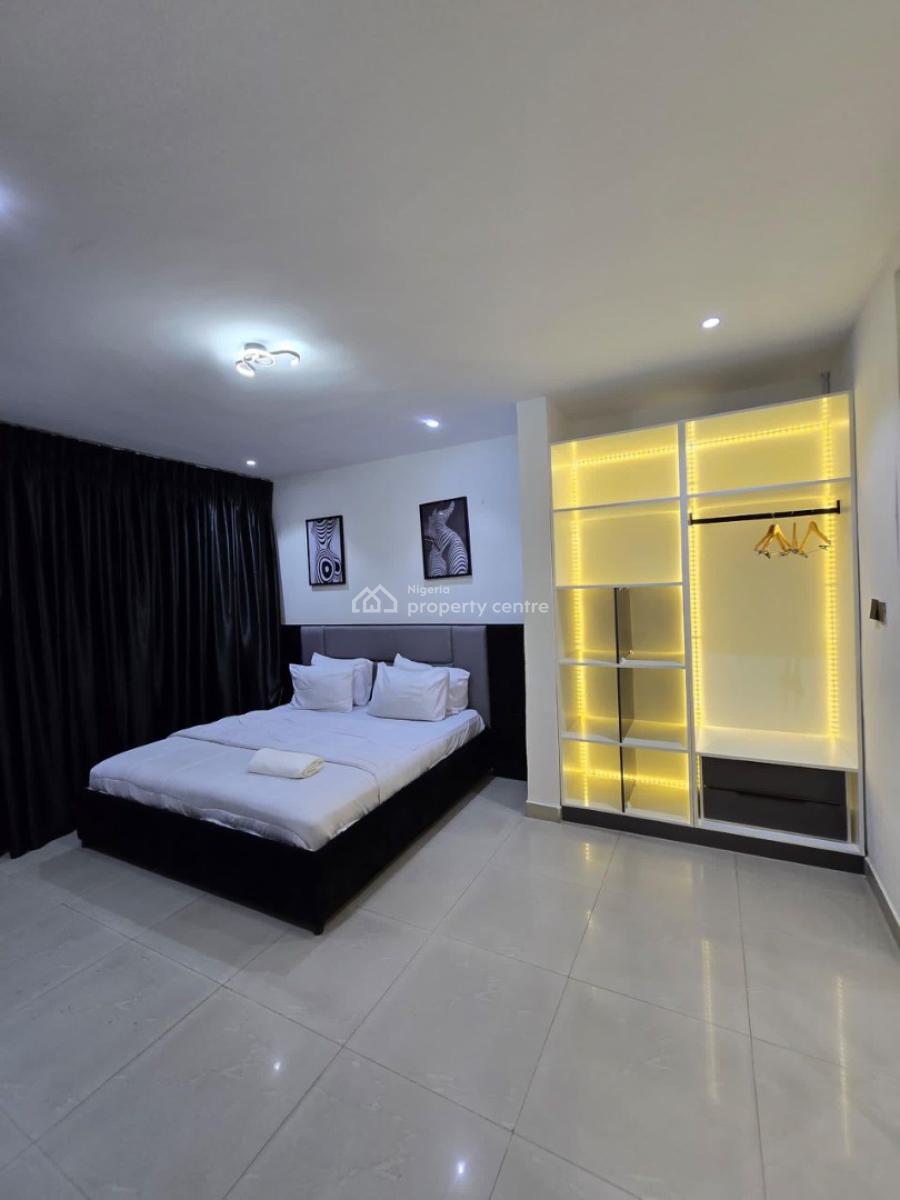 3 Bedroom Apartment Waterfront, Lekki Luxury Flat, Phase 1, Lekki, Lagos, Flat / Apartment Short Let