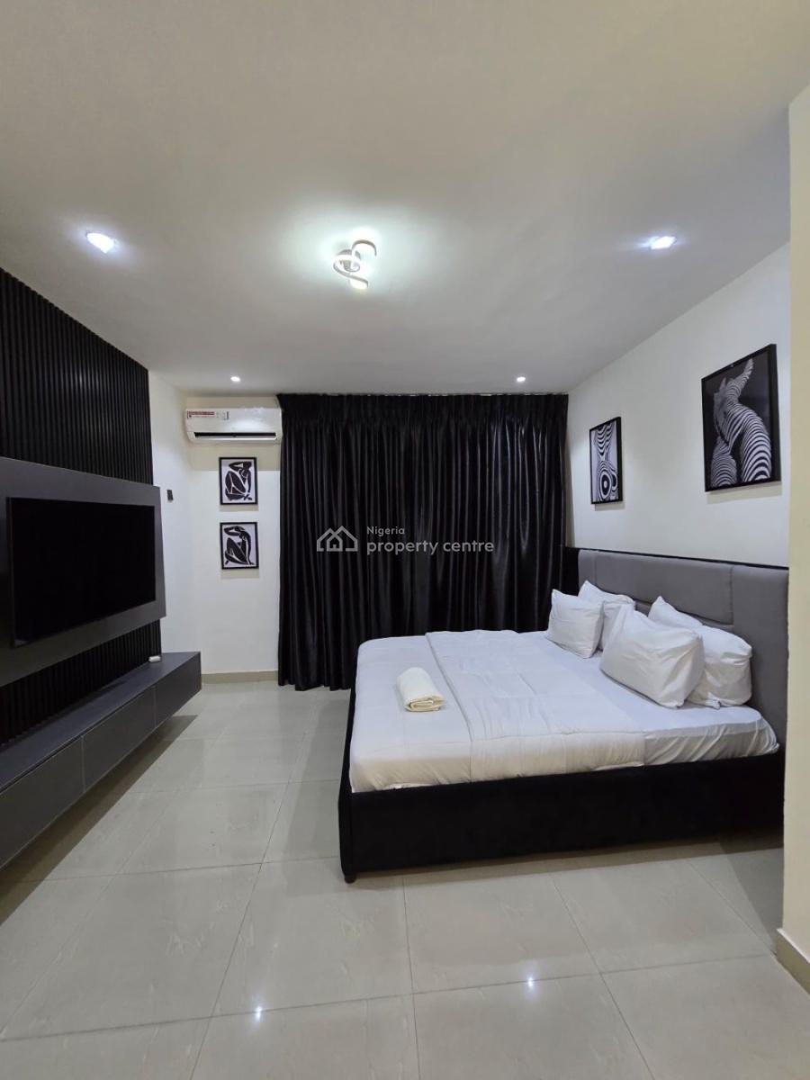 3 Bedroom Apartment Waterfront, Lekki Luxury Flat, Phase 1, Lekki, Lagos, Flat / Apartment Short Let