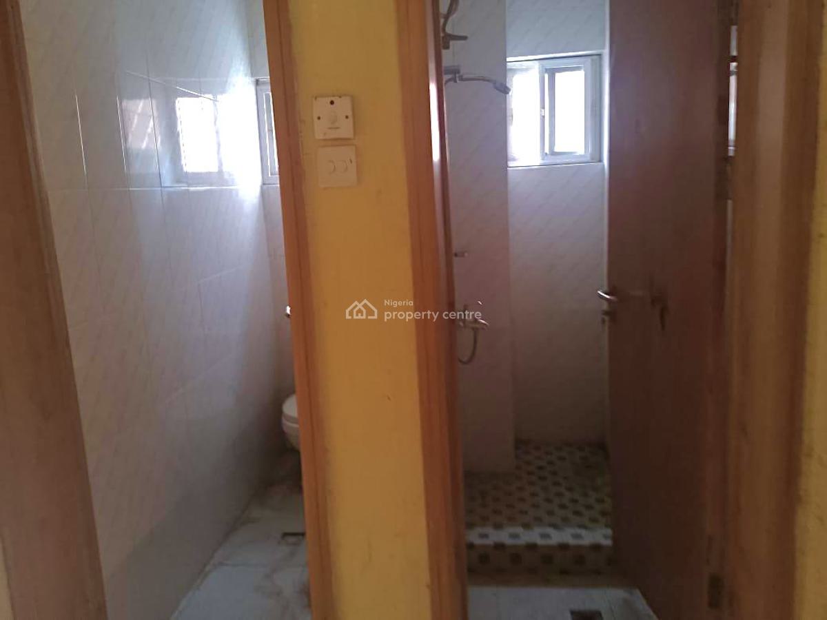 2 Bedroom Apartment, Fashola Estate, Monastery Road Sangotedo, Ajah, Lagos, Block of Flats for Sale