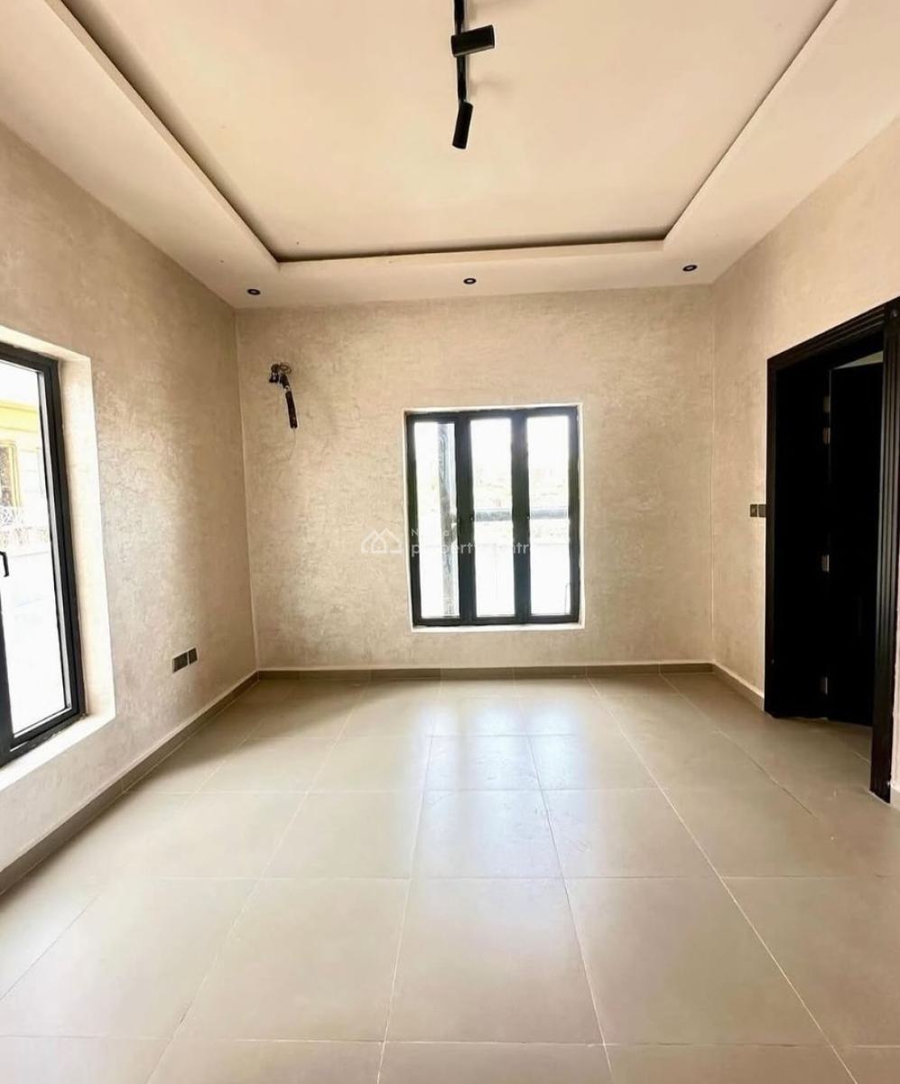 6 Bedrooms Semi-detached House, Guzape, Asokoro District, Abuja, Semi-detached Duplex for Sale