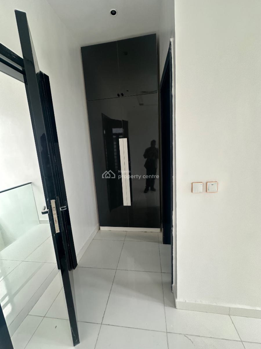 Well Built Prestine 5 Bedroom Fully Detached Duplex with Pool, Royal Pine Estate Orchid, Lekki, Lagos, Detached Duplex for Sale