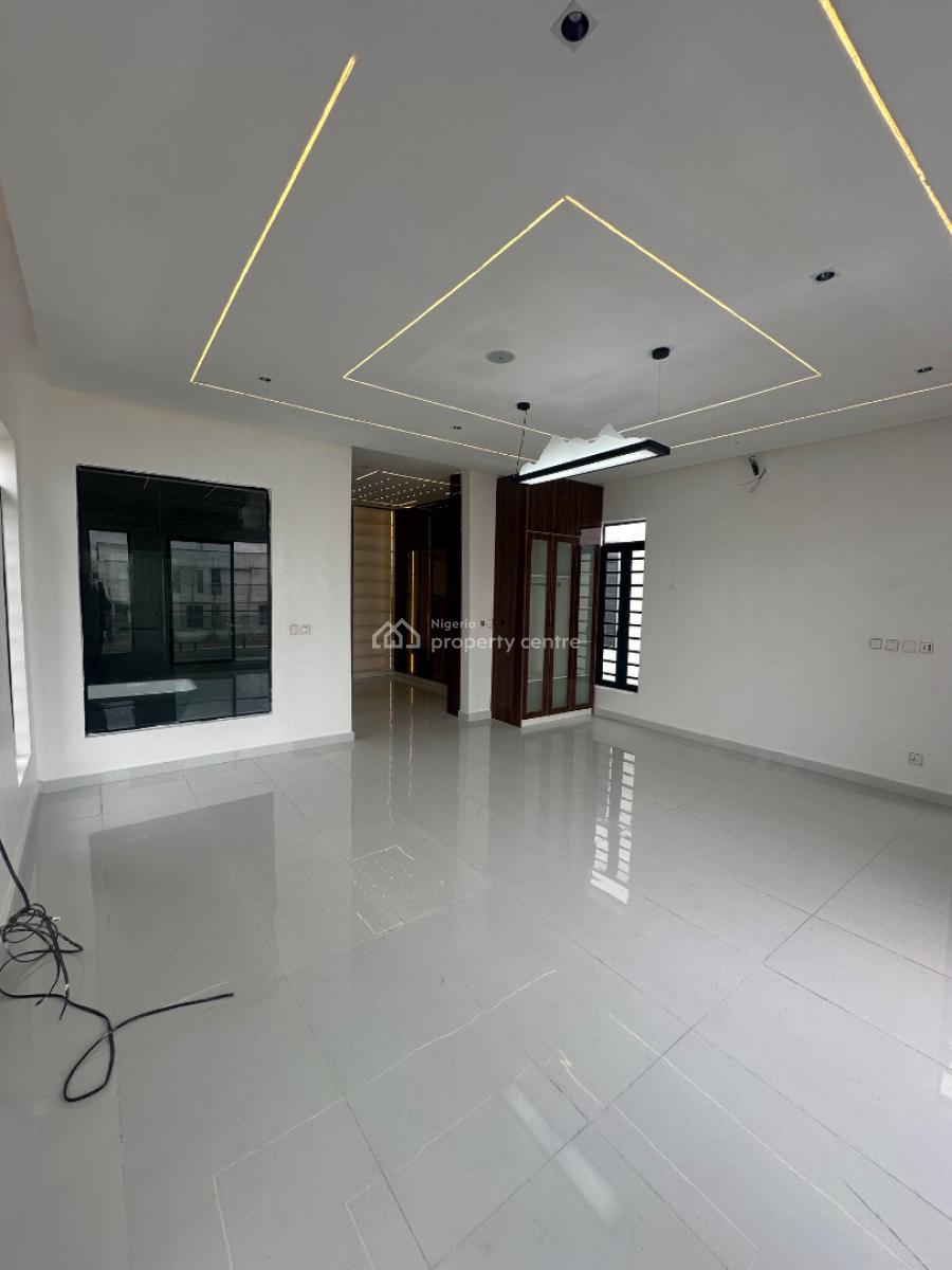 Well Built Prestine 5 Bedroom Fully Detached Duplex with Pool, Royal Pine Estate Orchid, Lekki, Lagos, Detached Duplex for Sale