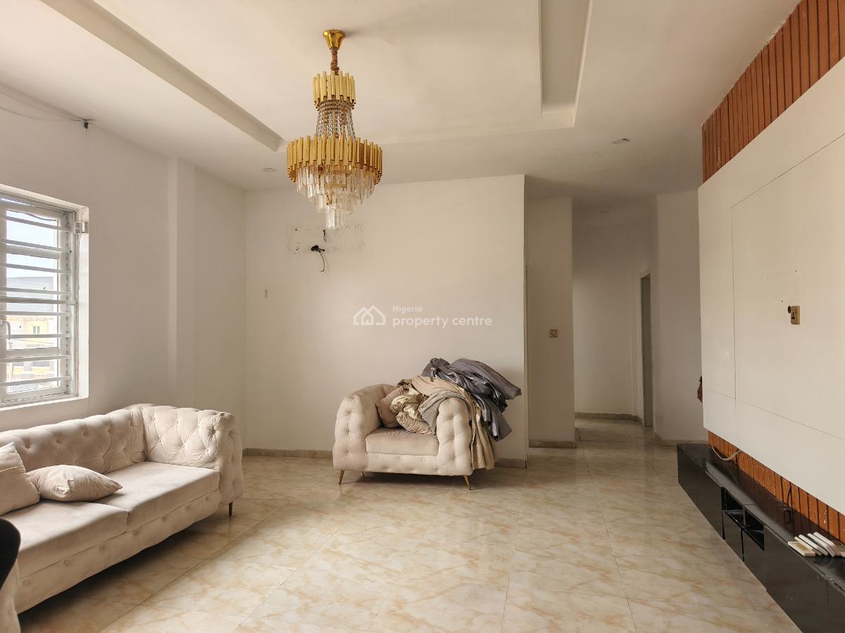 a 2 Bedroom Flat, Ologolo, Lekki, Lagos, Flat / Apartment for Rent