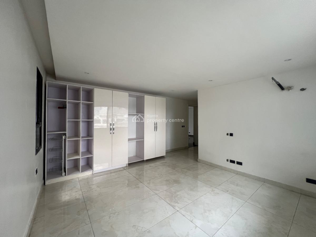 Luxury 3 Bedroom Apartment with Bq, Off  Bourdilon, Old Ikoyi, Ikoyi, Lagos, Flat / Apartment for Rent