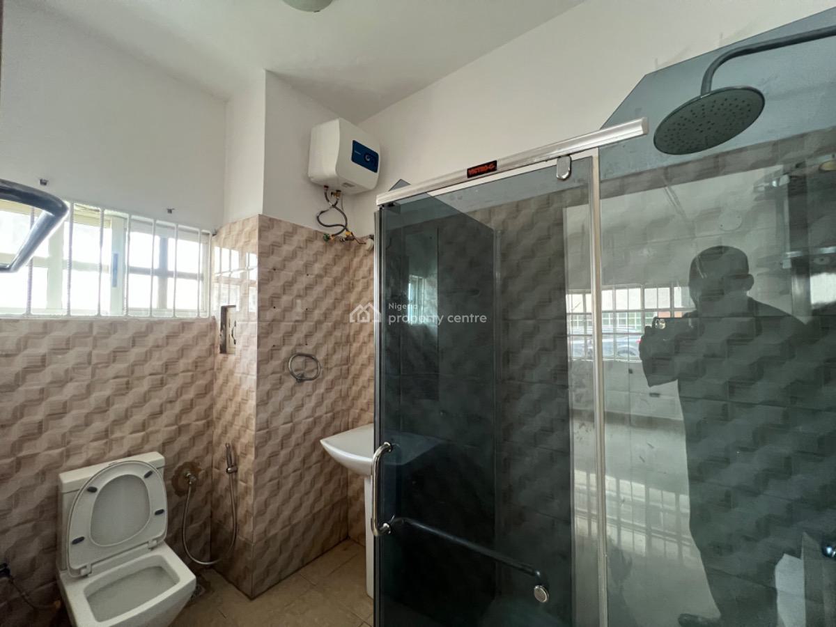 2 Bedroom Apartment with Bq, Off Bourdillon, Old Ikoyi, Ikoyi, Lagos, Flat / Apartment for Rent