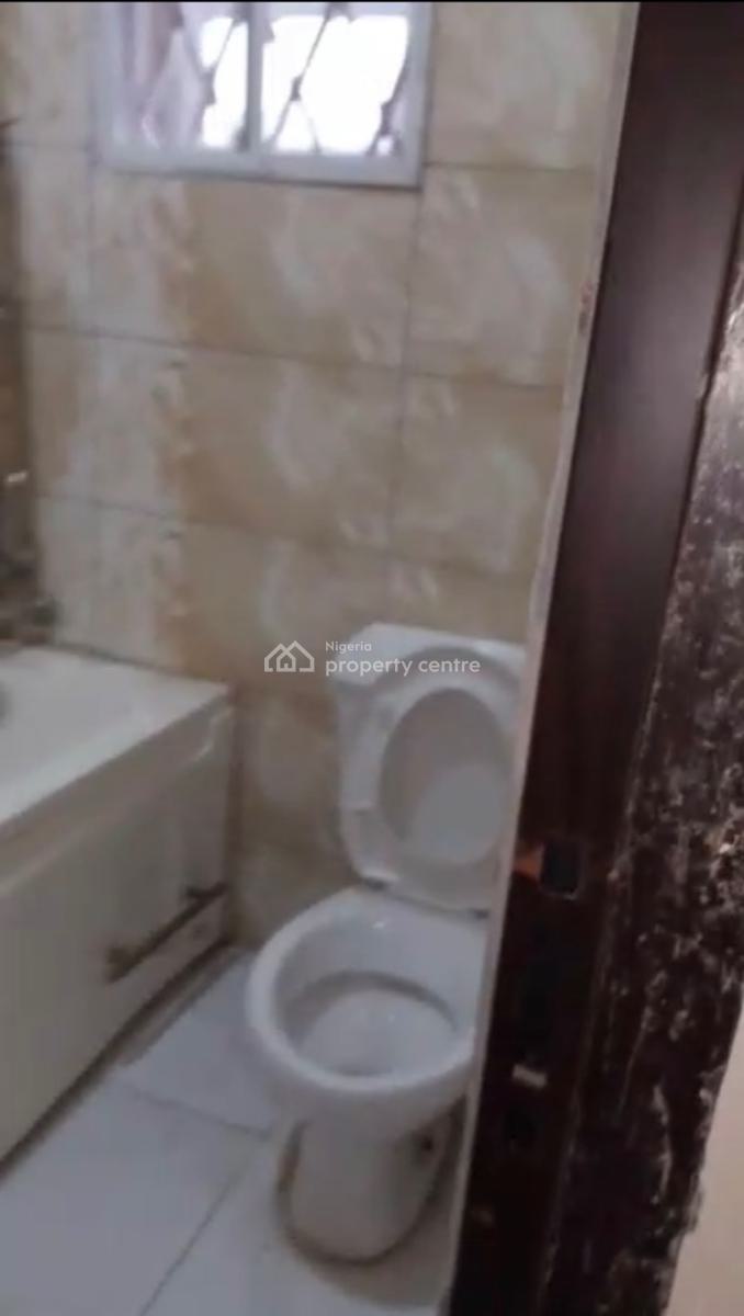 a Standard, Clean 2 Bedroom Flat, Gwarinpa, Abuja, Flat / Apartment for Rent
