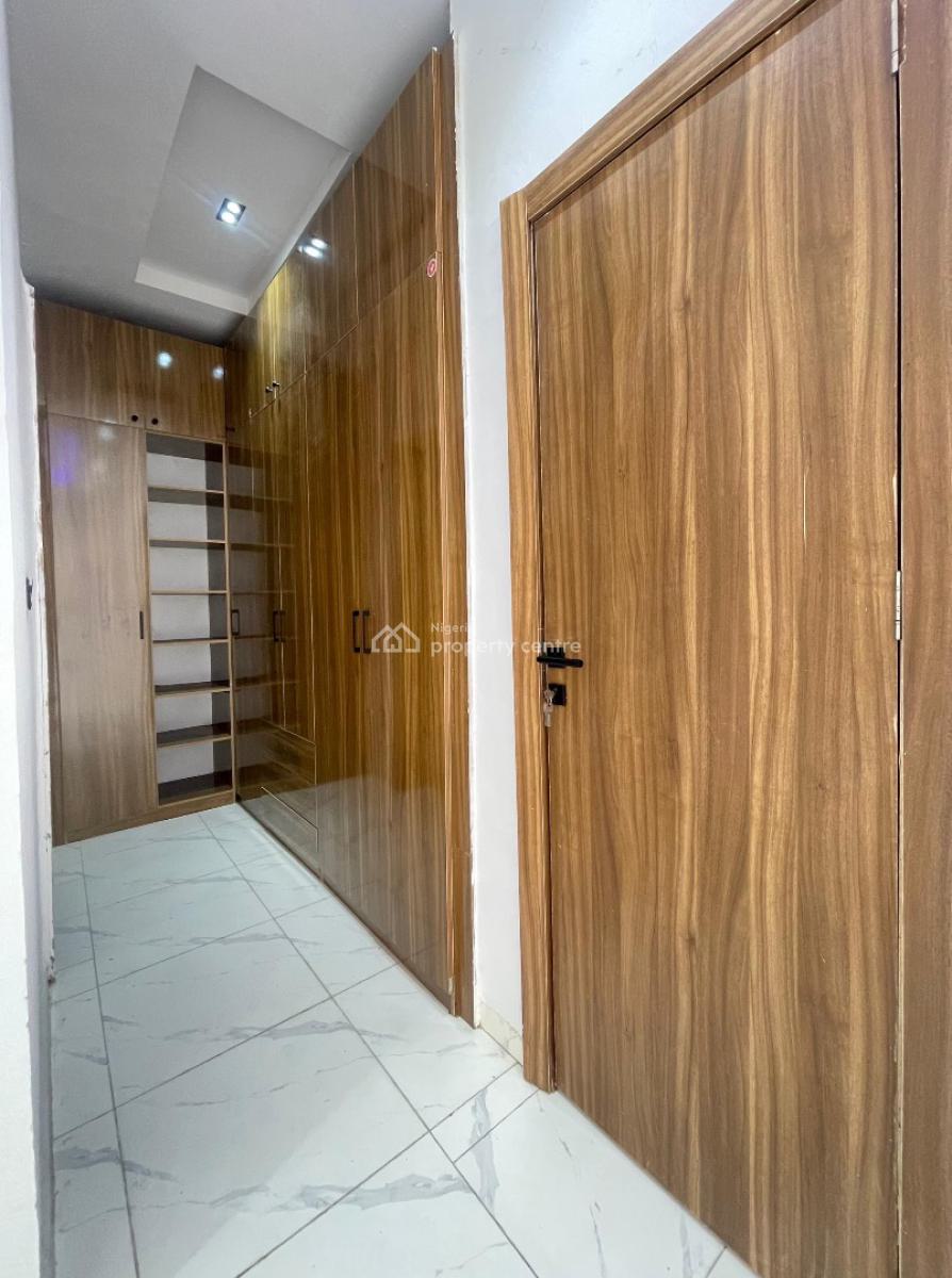 Very Spacious 4 Bedroom Terrace Duplex with Bq, Chevron Toll Gate, Orchid Road, Lekki, Lagos, Terraced Duplex for Sale