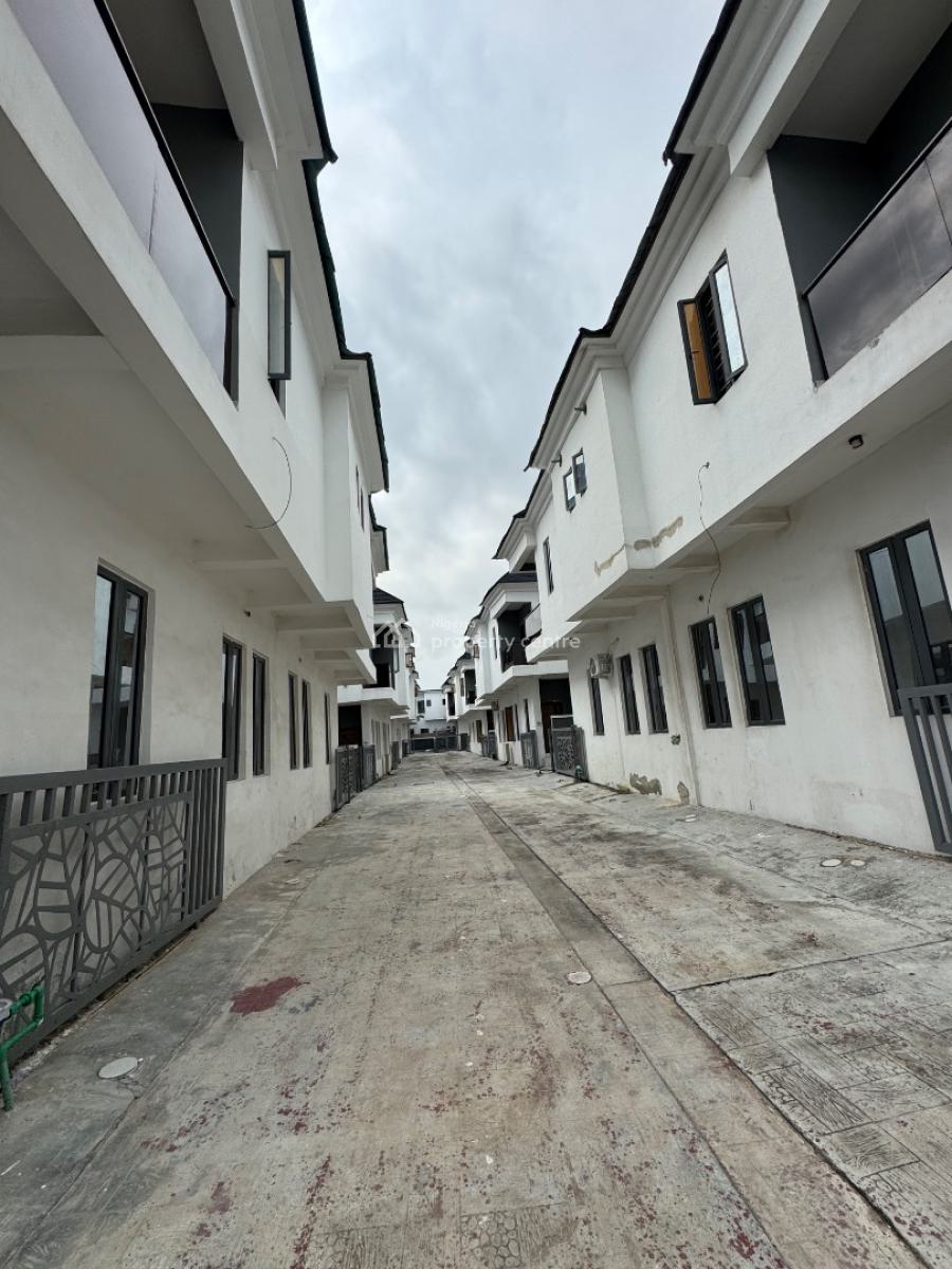 Newly Built Luxury 24 Hours Light 3 Bedroom with Bq Self  Compound, Harris Drive Lekki, Lekki, Lagos, Semi-detached Duplex for Rent