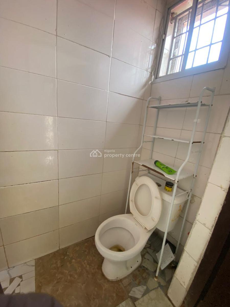 Boys Quater (bq), Idado Estate Igbo Efon, Agungi, Lekki, Lagos, Flat / Apartment for Rent
