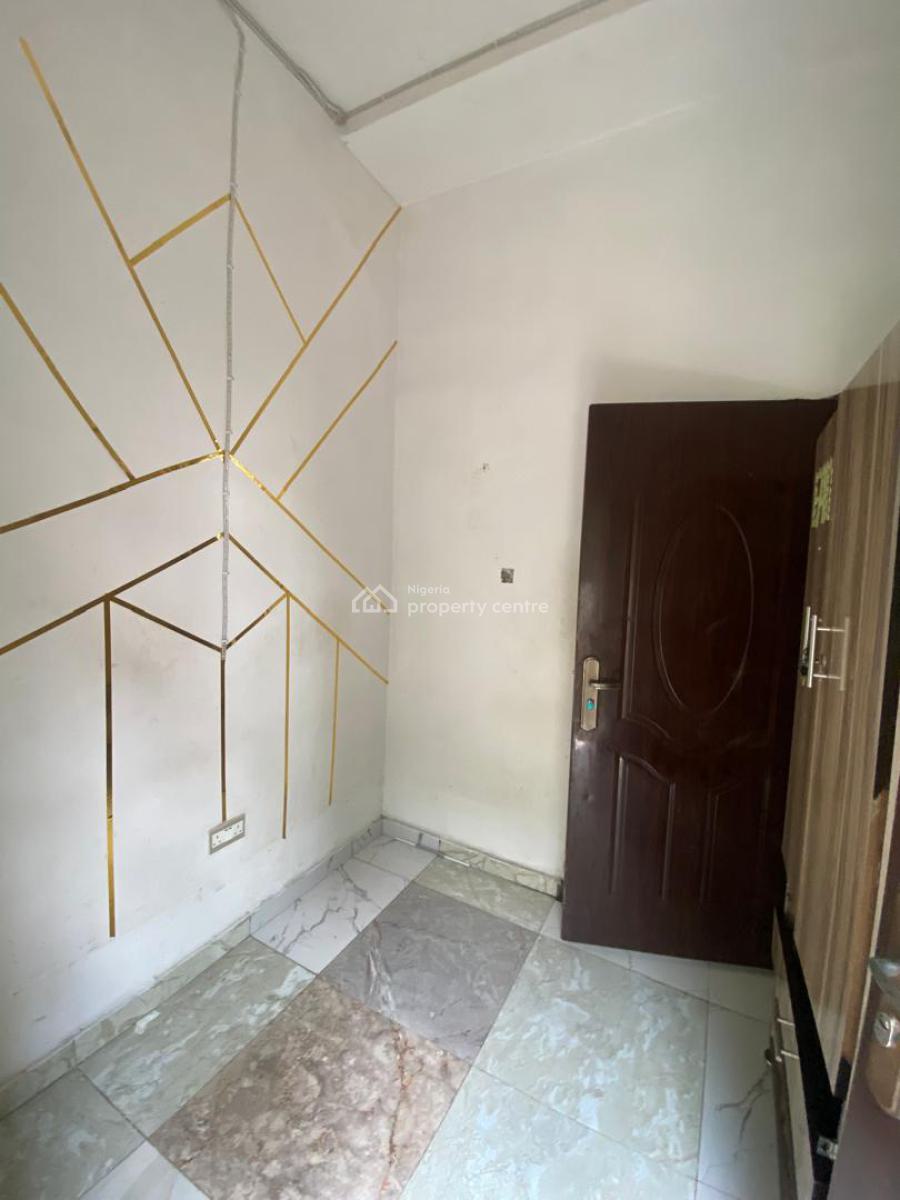 Boys Quater (bq), Idado Estate Igbo Efon, Agungi, Lekki, Lagos, Flat / Apartment for Rent
