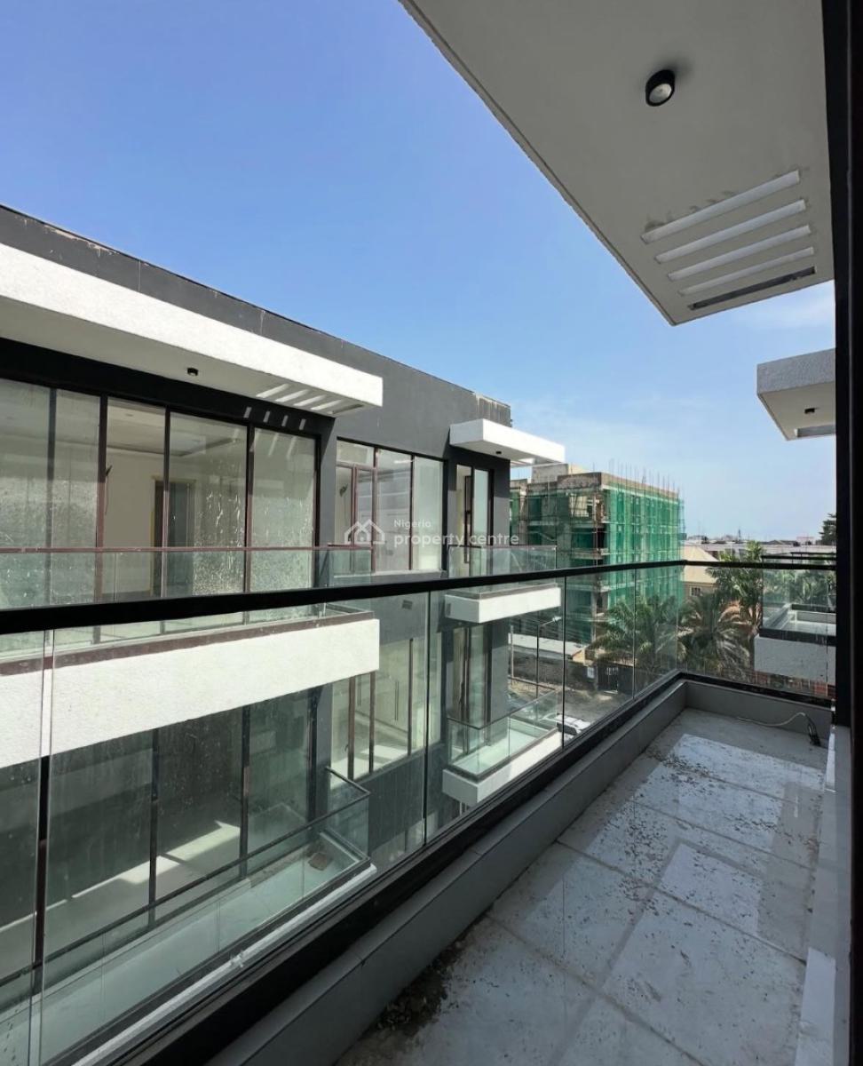 3 Bedroom Apartment with Swimming Pool, Gym, Elevator, Bq, Lekki Phase 1, Lekki, Lagos, Flat / Apartment for Sale