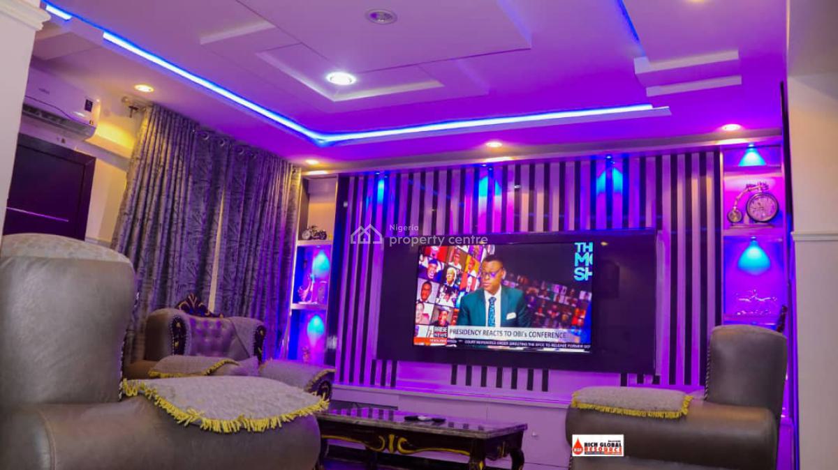 2bedrooms at Magodo Phase 2, Magodo Gra Phase 2, Gra Phase 2, Magodo, Lagos, Flat / Apartment Short Let