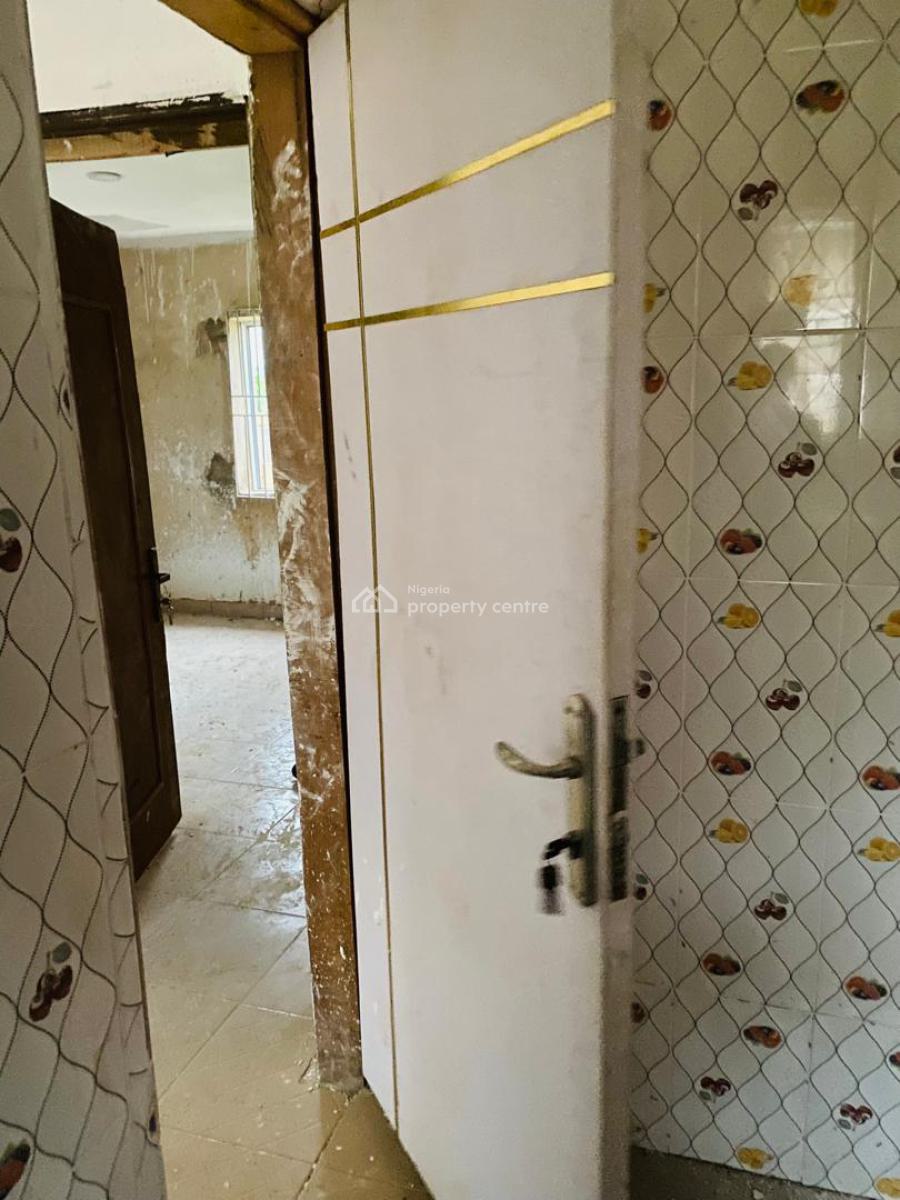 Mini Flat Apartment, Imokun Town, Epe, Lagos, Mini Flat (room and Parlour) for Rent