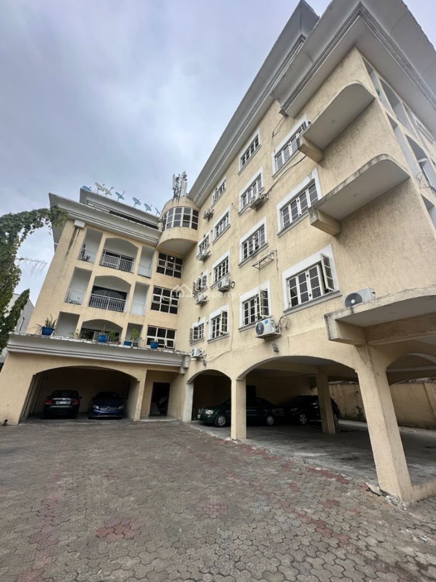 Spacious, Well Maintained 3 Bedroom Apartment with a Bq, Ikoyi, Lagos, Flat / Apartment for Rent