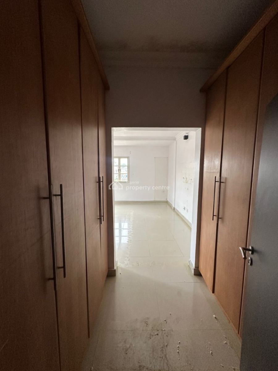Spacious, Well Maintained 3 Bedroom Apartment with a Bq, Ikoyi, Lagos, Flat / Apartment for Rent