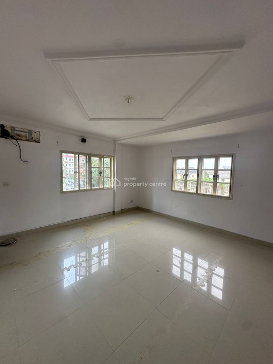 Spacious, Well Maintained 3 Bedroom Apartment with a Bq, Ikoyi, Lagos, Flat / Apartment for Rent