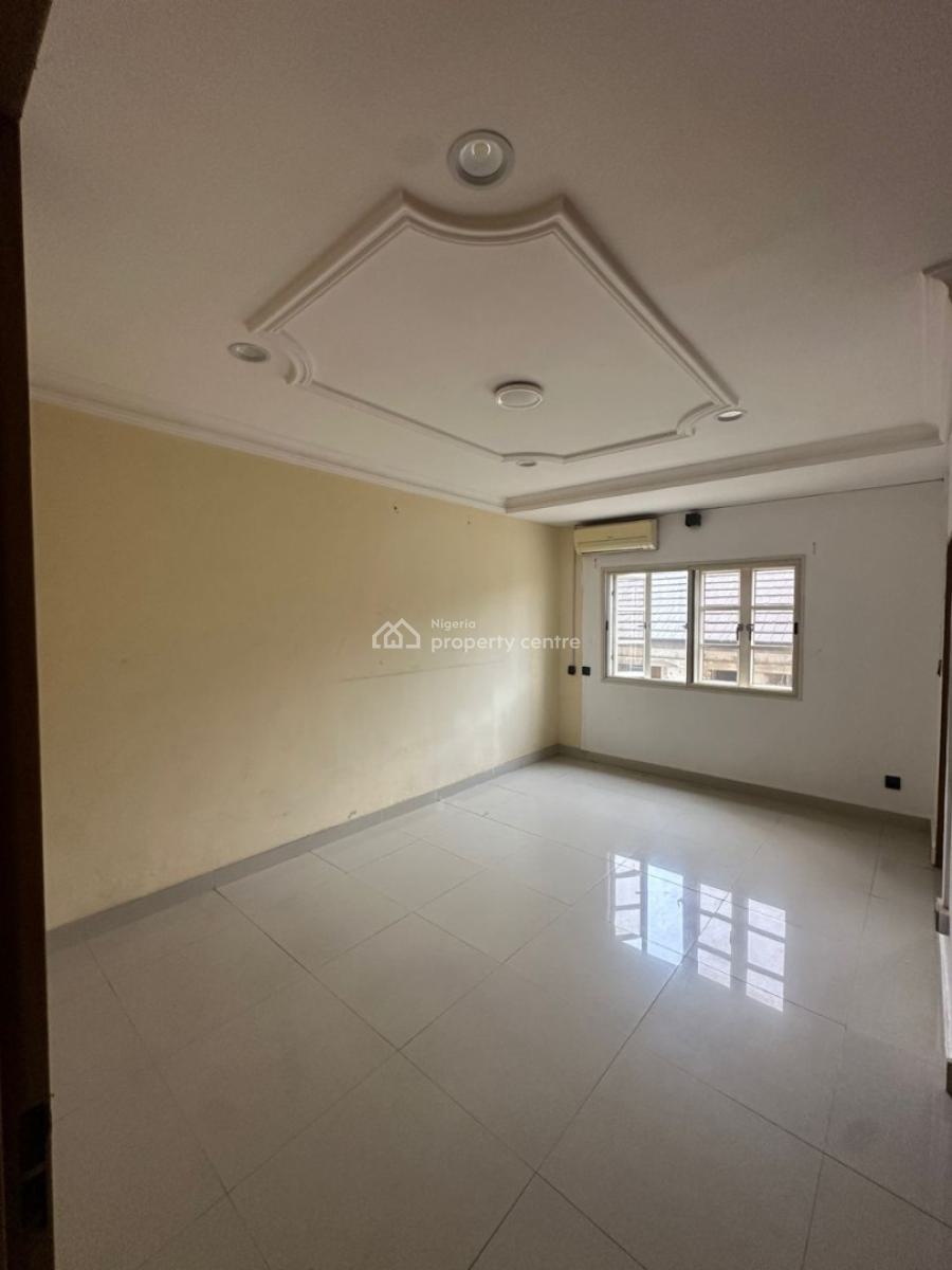 Spacious, Well Maintained 3 Bedroom Apartment with a Bq, Ikoyi, Lagos, Flat / Apartment for Rent