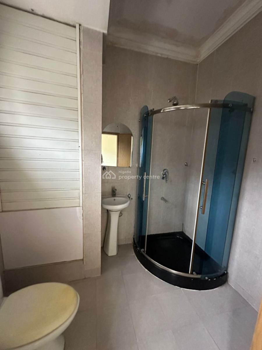 Spacious, Well Maintained 3 Bedroom Apartment with a Bq, Ikoyi, Lagos, Flat / Apartment for Rent