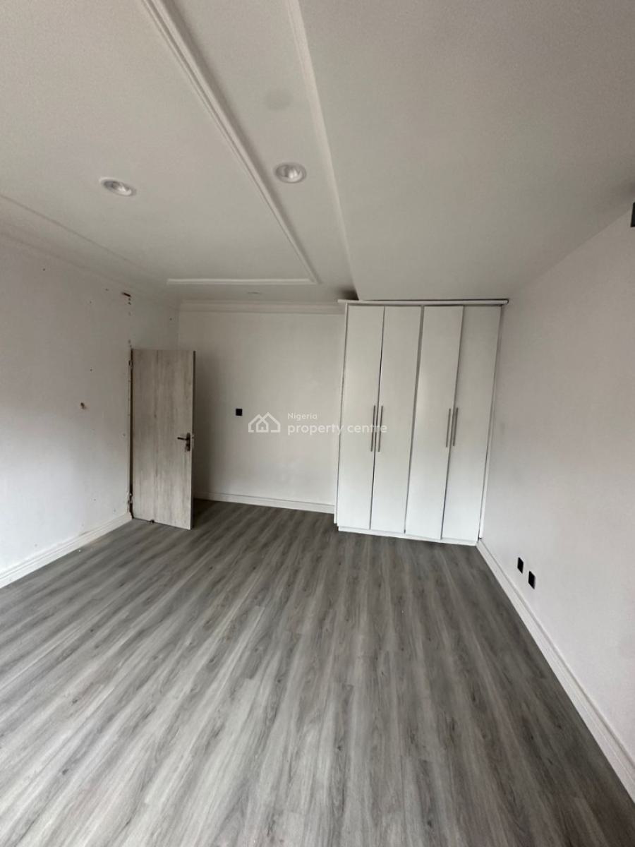 Spacious, Well Maintained 3 Bedroom Apartment with a Bq, Ikoyi, Lagos, Flat / Apartment for Rent