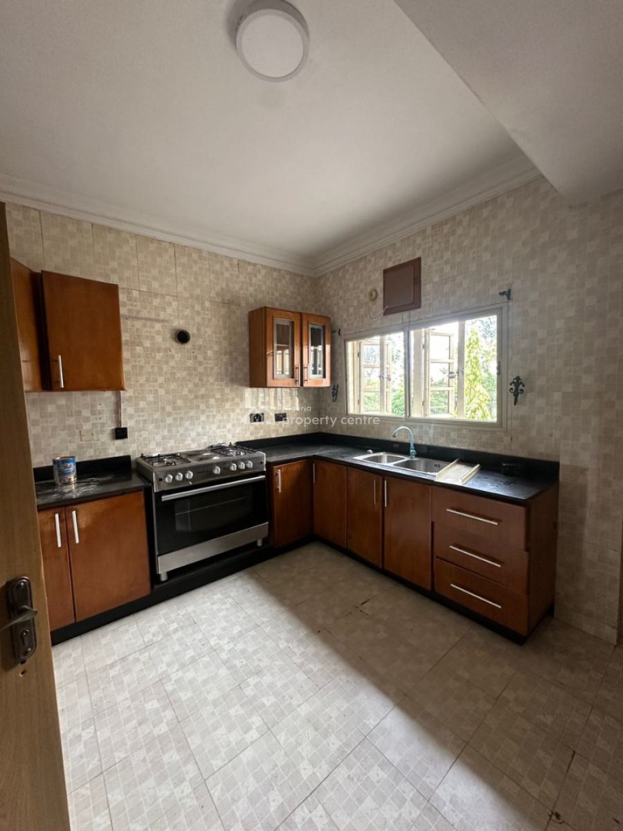 Spacious, Well Maintained 3 Bedroom Apartment with a Bq, Ikoyi, Lagos, Flat / Apartment for Rent
