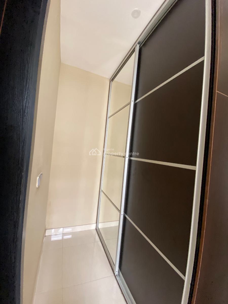 Luxury Large Terraced 5 Bedroom Duplex with a Bq, Osapa Shoprite Road, Osapa, Lekki, Lagos, Terraced Duplex for Sale