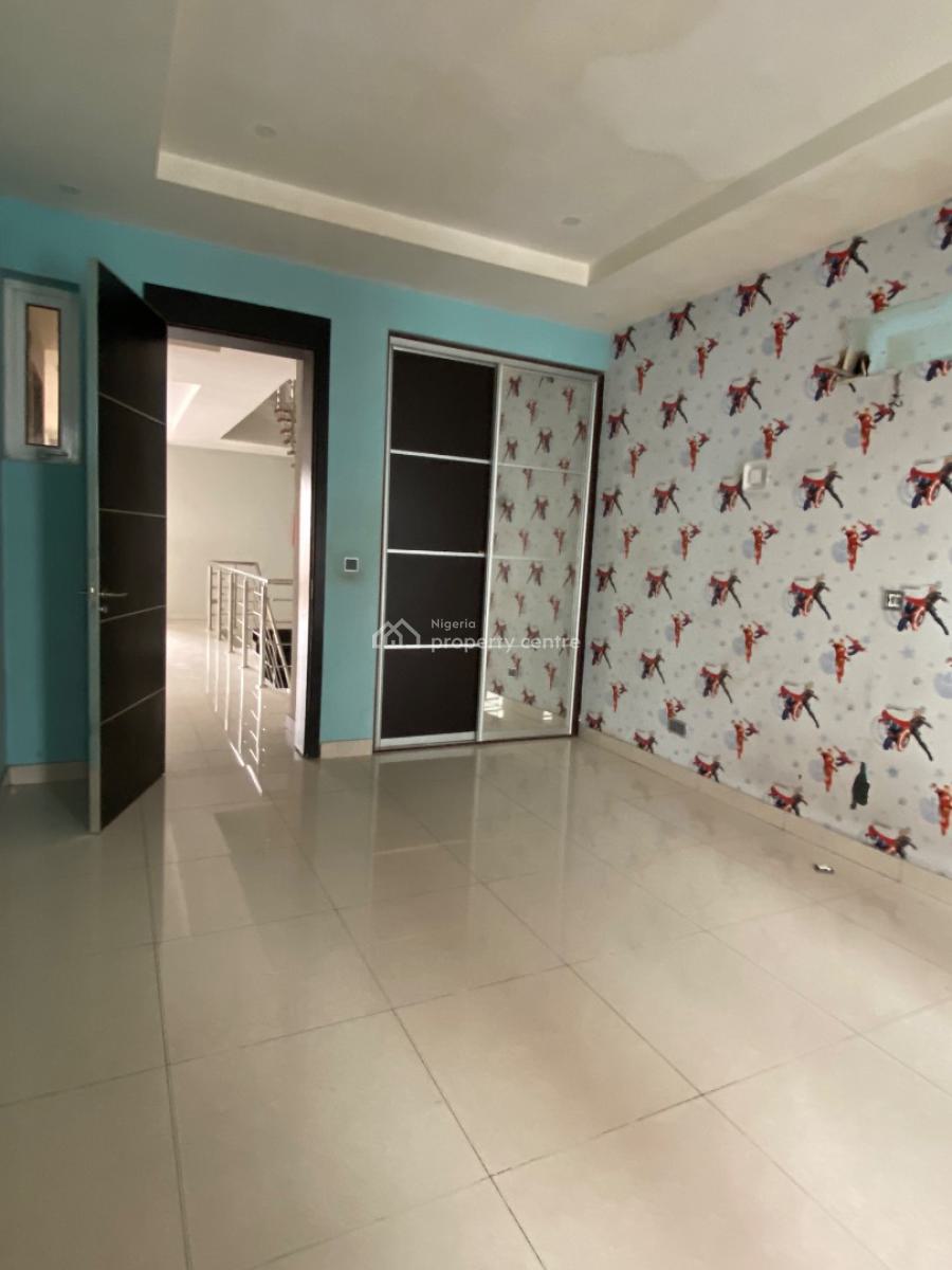Luxury Large Terraced 5 Bedroom Duplex with a Bq, Osapa Shoprite Road, Osapa, Lekki, Lagos, Terraced Duplex for Sale