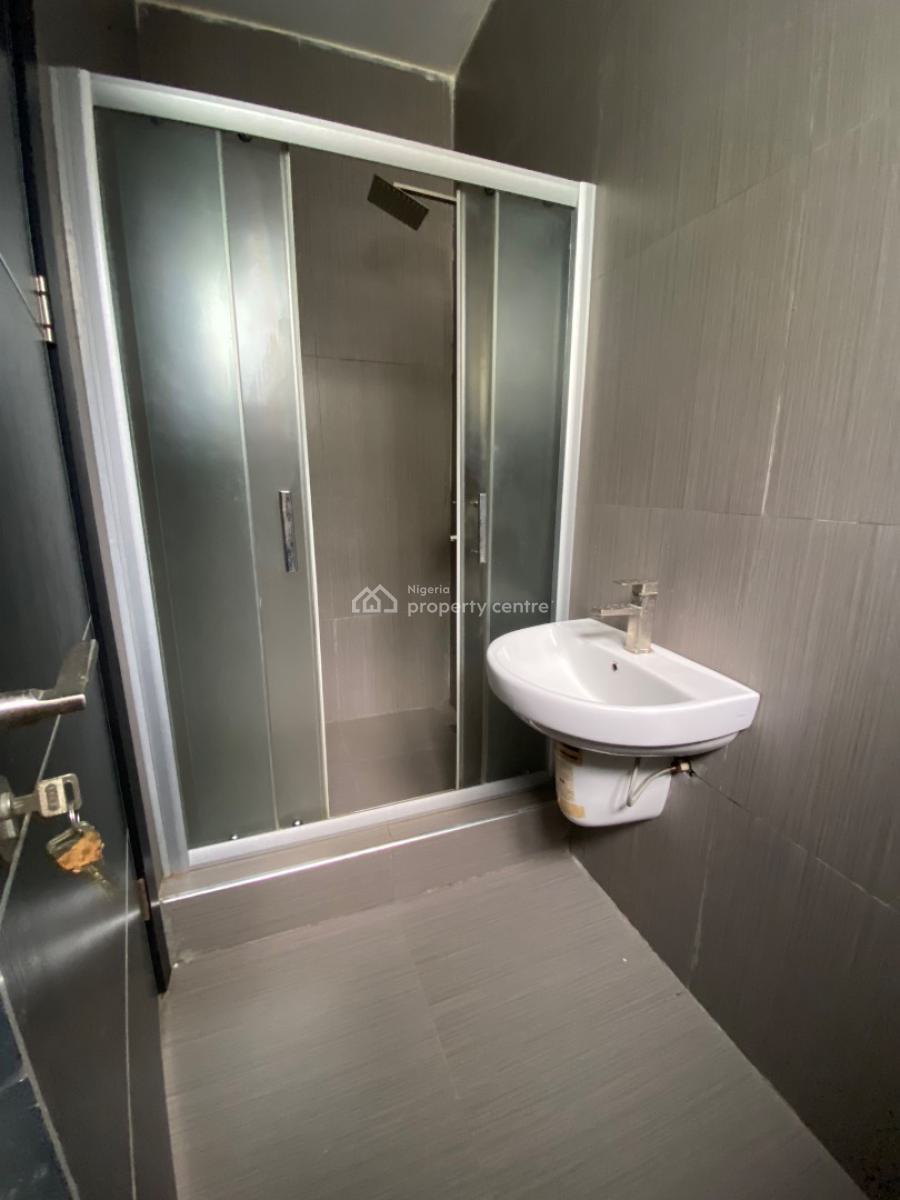 Luxury Large Terraced 5 Bedroom Duplex with a Bq, Osapa Shoprite Road, Osapa, Lekki, Lagos, Terraced Duplex for Sale