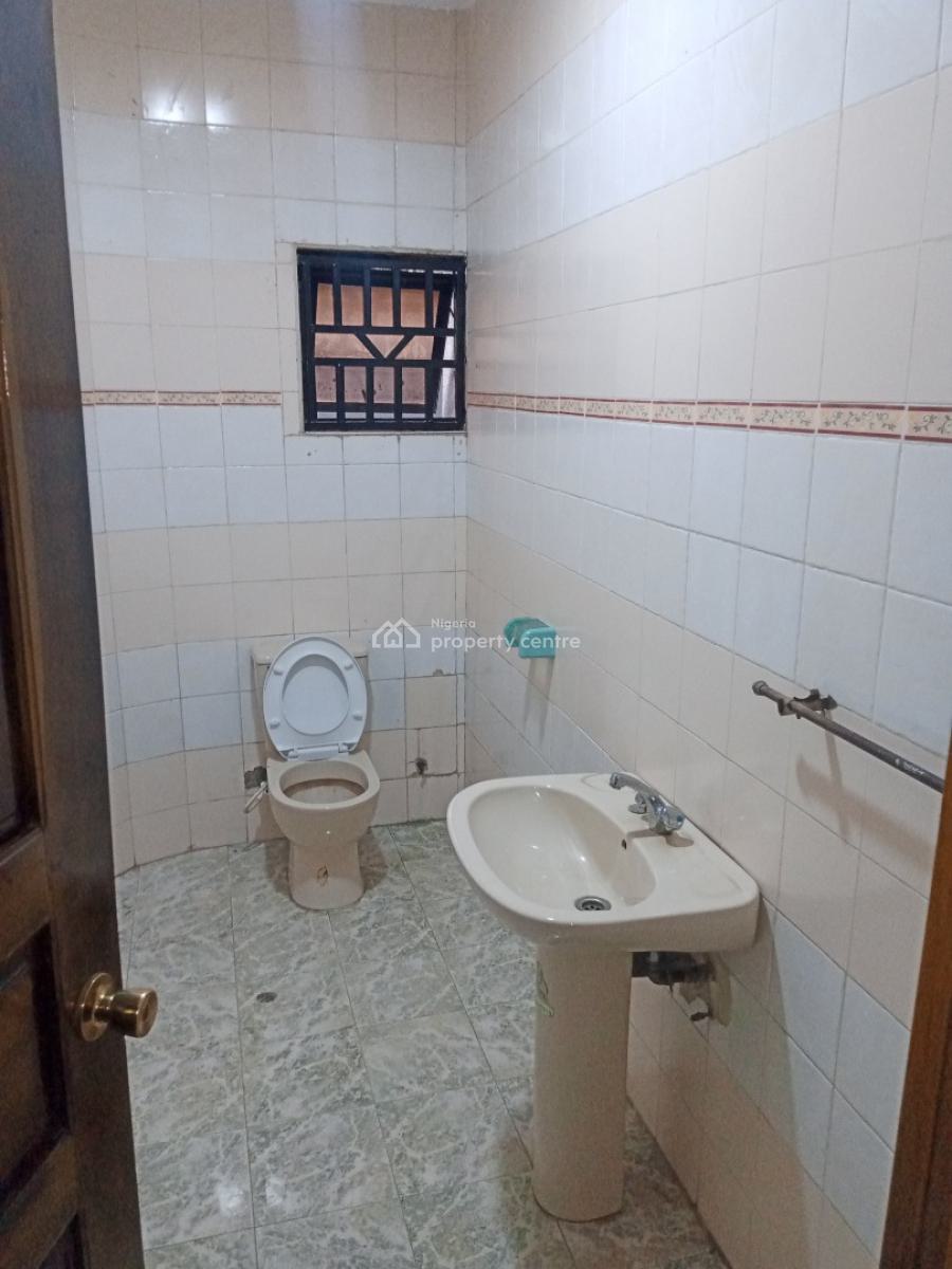 Lovely & Standard 3 Bedroom Duplex + a Room Bq, Omole Phase 2, Omole Phase 2, Ikeja, Lagos, Semi-detached Duplex for Rent