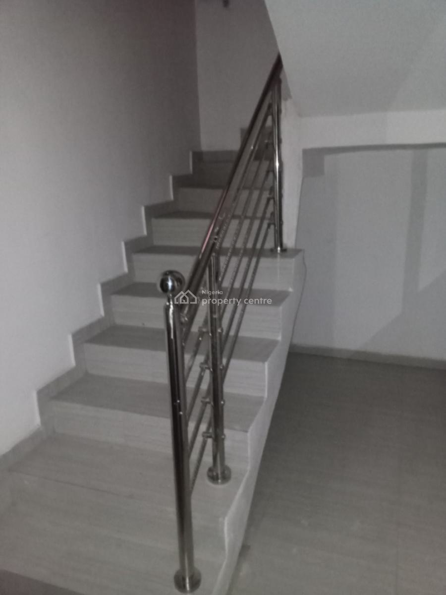 Lovely & Standard 3 Bedroom Duplex + a Room Bq, Omole Phase 2, Omole Phase 2, Ikeja, Lagos, Semi-detached Duplex for Rent