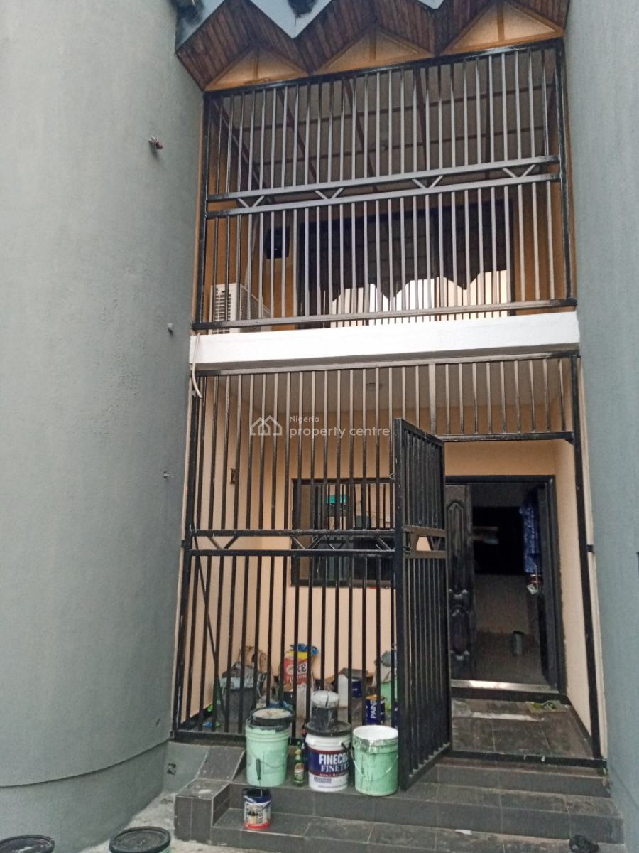 Lovely & Standard 3 Bedroom Duplex + a Room Bq, Omole Phase 2, Omole Phase 2, Ikeja, Lagos, Semi-detached Duplex for Rent