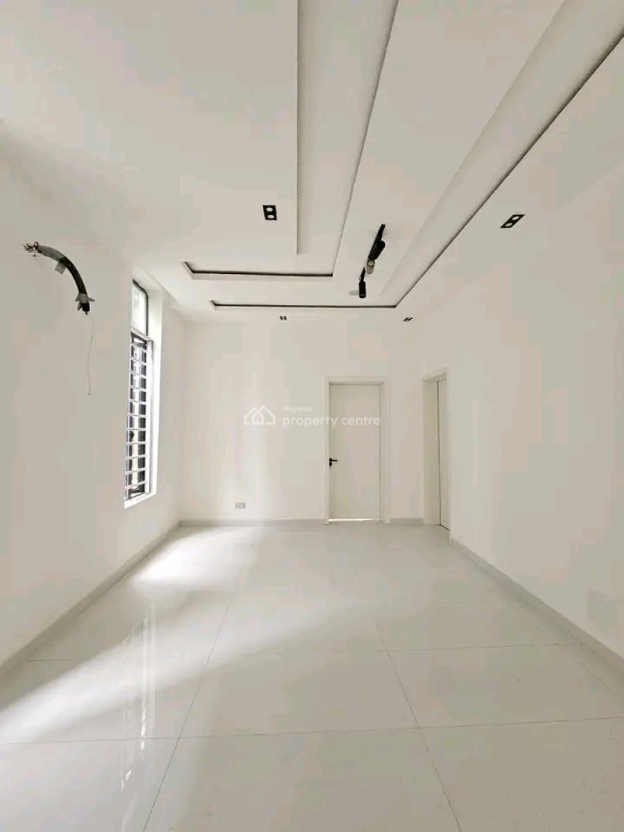 Contemporary Spacious 5 Bedroom Fully Detached Duplex with Bq & Pool, Orchid Lekki Lagos, Lekki, Lagos, Detached Duplex for Sale