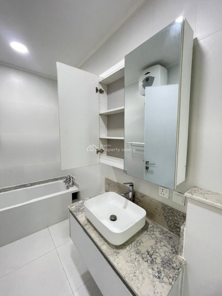 Luxurious 3 Bedroom Furnished Apartment in a Gated & Secured Estate, Banana Island, Ikoyi, Lagos, Flat / Apartment for Rent