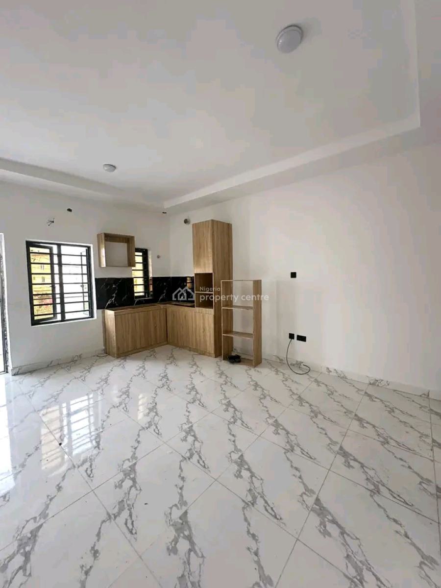 Well-built 1 Bedroom Apartment Available in Ajah, Lekki, Ajah Lekki Lagos, Ajah, Lagos, Mini Flat (room and Parlour) for Sale
