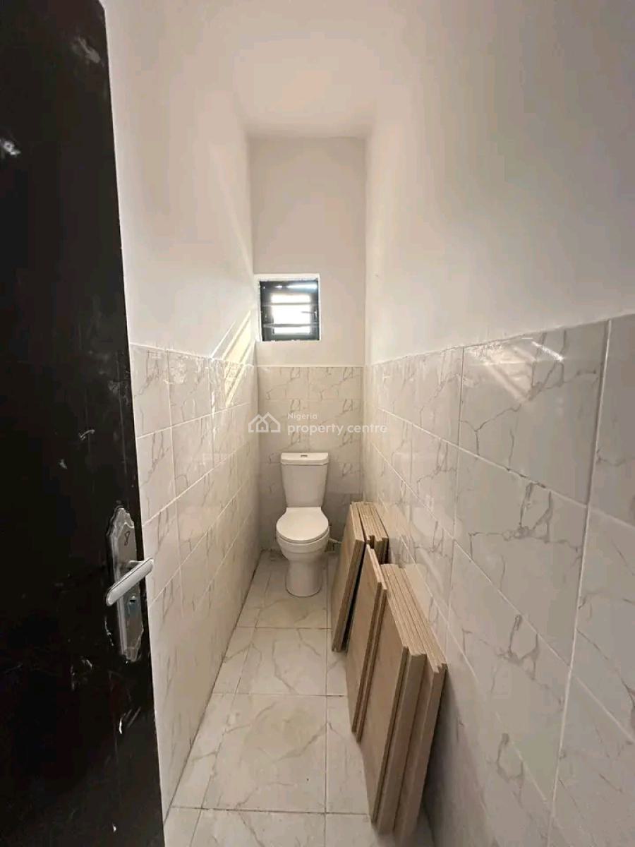 Well-built 1 Bedroom Apartment Available in Ajah, Lekki, Ajah Lekki Lagos, Ajah, Lagos, Mini Flat (room and Parlour) for Sale