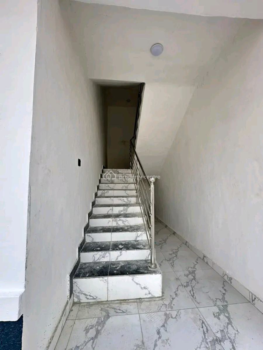 Well-built 1 Bedroom Apartment Available in Ajah, Lekki, Ajah Lekki Lagos, Ajah, Lagos, Mini Flat (room and Parlour) for Sale