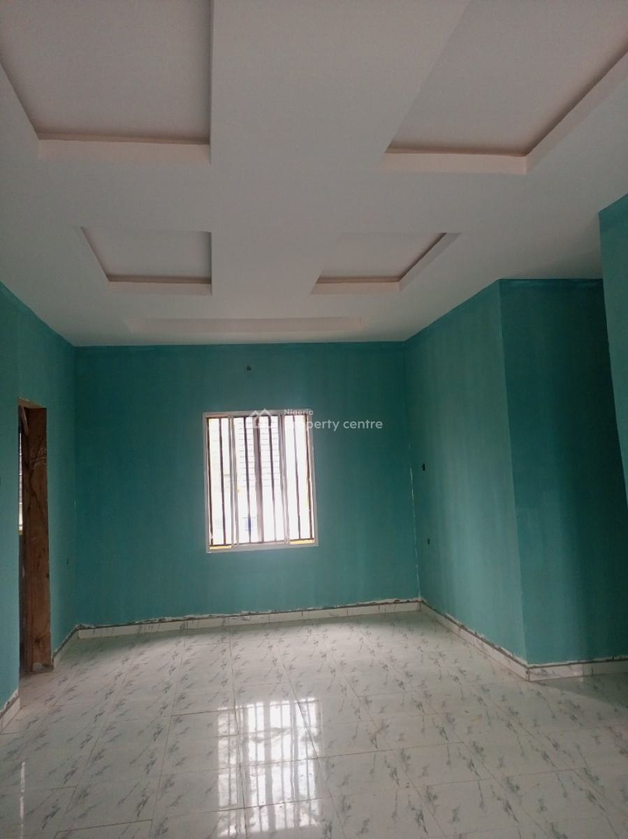 Newly Built 2 Bedroom Upstairs, Bucknor Isheri Bridge, Isolo, Lagos, Flat / Apartment for Rent