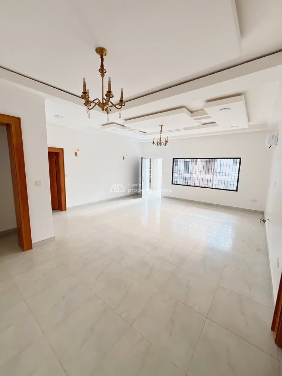 Sharp 3 Bedroom Serviced and Spacious Apartment, Tarred Road, Jahi By Gilmore. on a Tarred Road, Jahi, Abuja, Flat / Apartment for Rent
