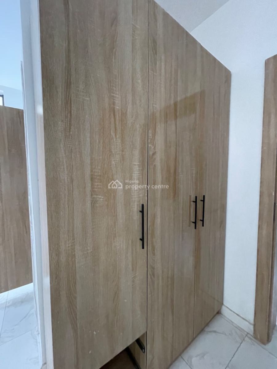 2bedroom Apartment, Ologolo, Lekki, Lagos, Flat / Apartment for Rent