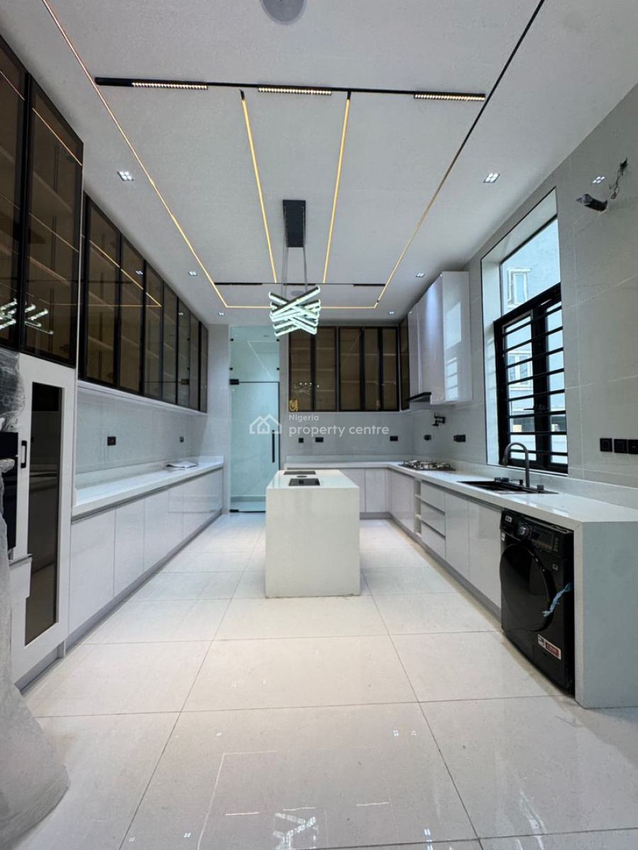 Unique 5 Bedroom Detached Duplex with Bq  and a Pool, Chevron Toll Gate, Lekki, Lagos, Detached Duplex for Sale