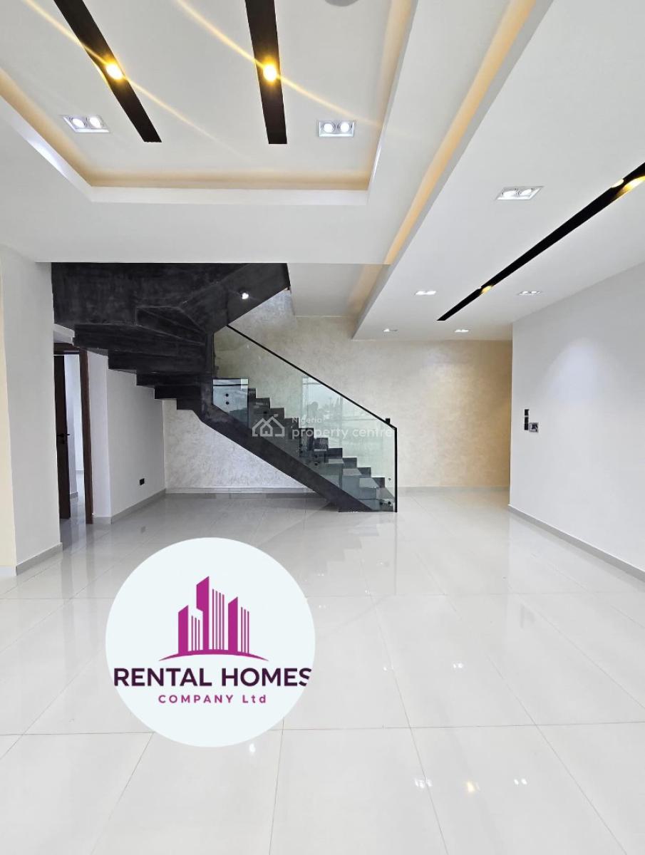 Newly Built Maisonette with Gym, Lekki Phase 1, Lekki, Lagos, Flat / Apartment for Sale