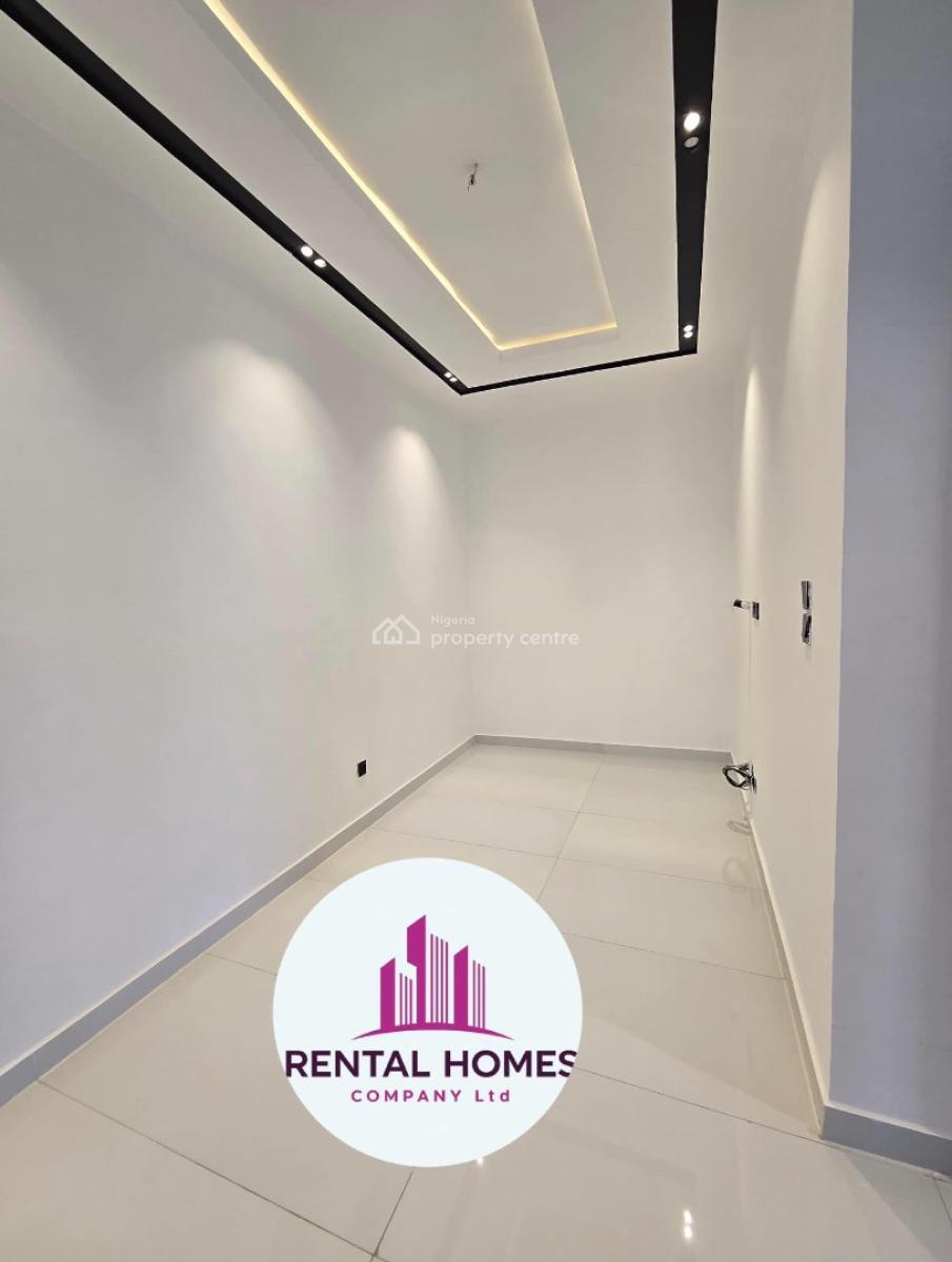 Newly Built Maisonette with Gym, Lekki Phase 1, Lekki, Lagos, Flat / Apartment for Sale