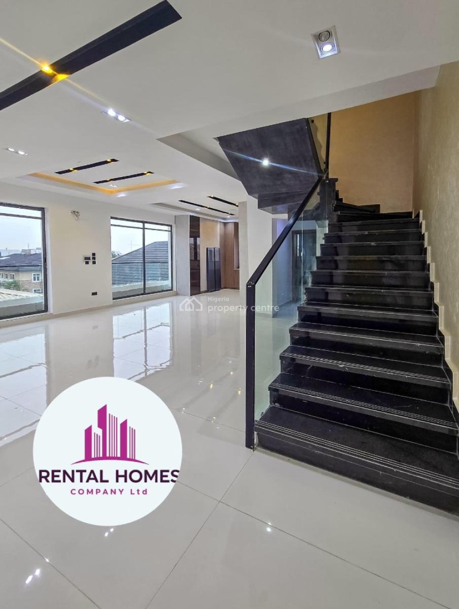 Newly Built Maisonette with Gym, Lekki Phase 1, Lekki, Lagos, Flat / Apartment for Sale
