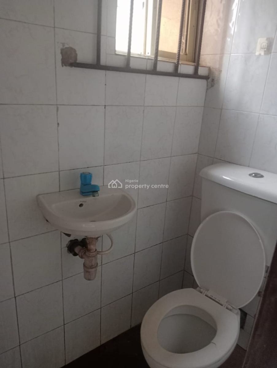 Decent Mini Flat Apartment, Magodo Phase 1, Gra Phase 1, Magodo, Lagos, Mini Flat (room and Parlour) for Rent