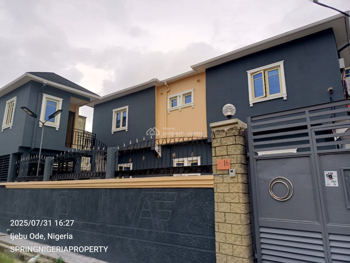 Brandnew 2bedroom Flat Upstairs, Thera Annex, Sangotedo, Ajah, Lagos, Flat / Apartment for Rent