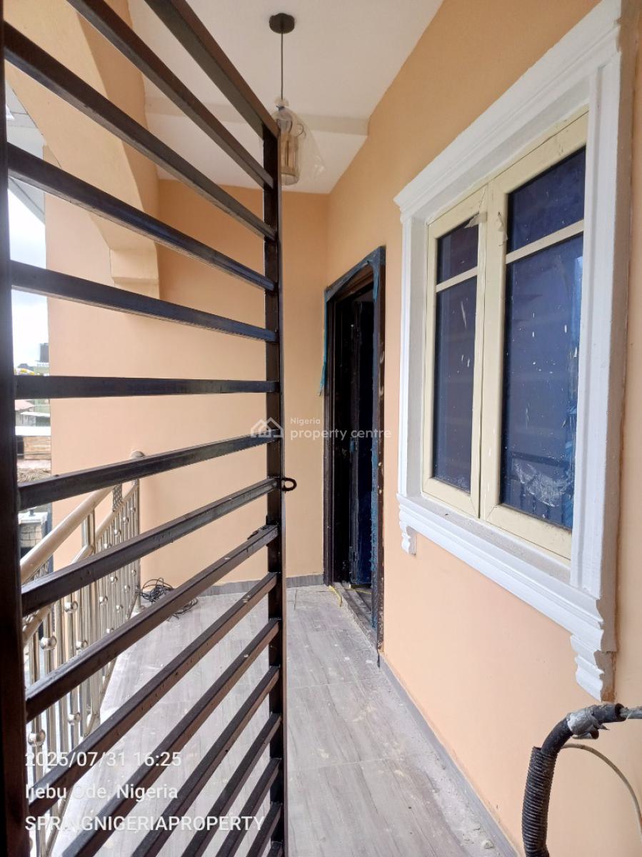 Brandnew 2bedroom Flat Upstairs, Thera Annex, Sangotedo, Ajah, Lagos, Flat / Apartment for Rent