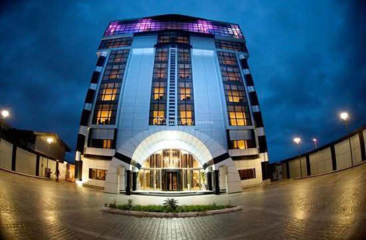 65 Room Highly Functional & Most Lucrative 4 Stars Hotels, Victoria Island (vi), Lagos, Hotel / Guest House for Sale