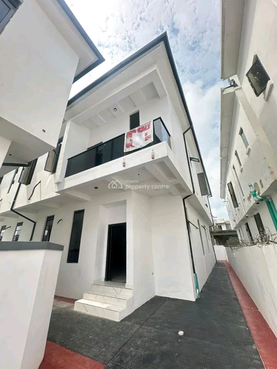 Spacious Well-built  4 Bedroom Semi-detached Duplex with Bq, Orchid Lekki Lagos, Lekki, Lagos, Semi-detached Duplex for Sale