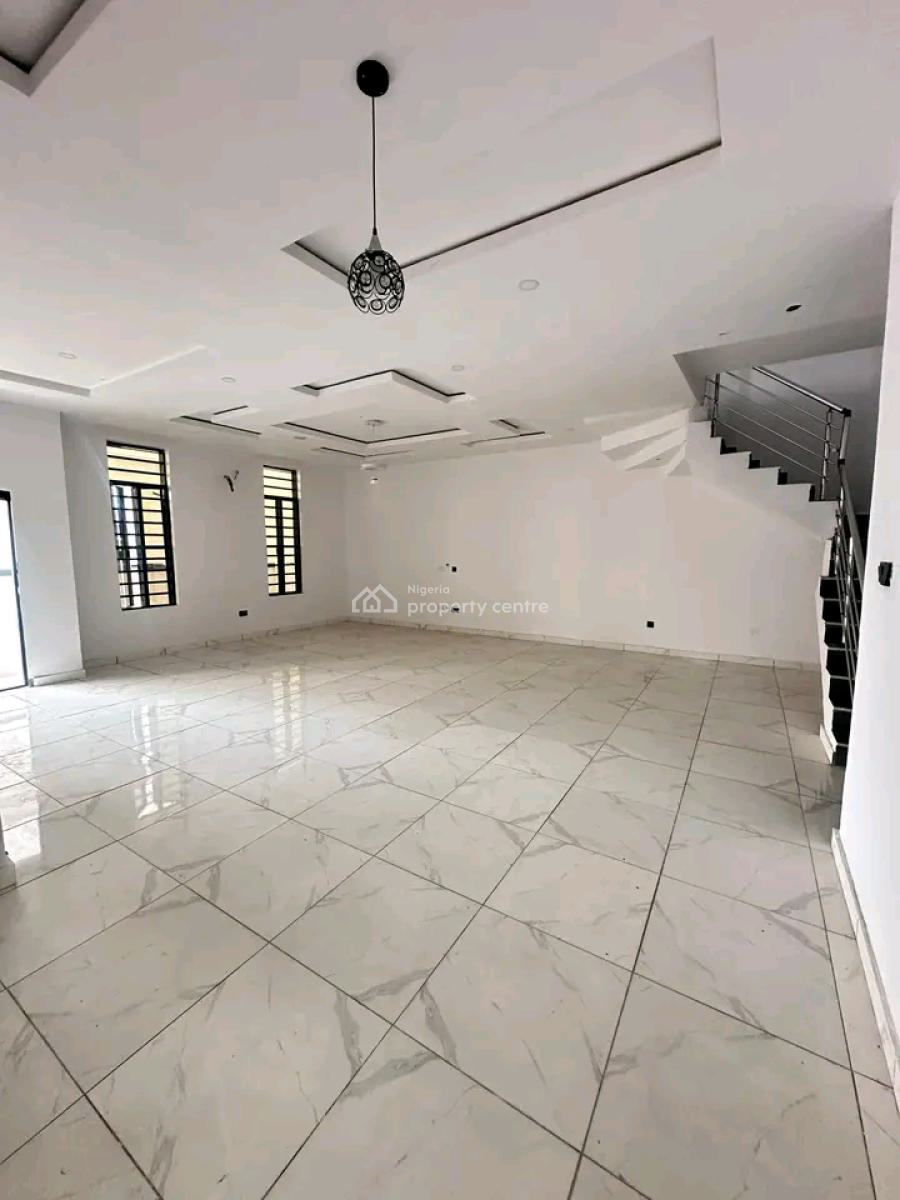 Spacious Well-built  4 Bedroom Semi-detached Duplex with Bq, Orchid Lekki Lagos, Lekki, Lagos, Semi-detached Duplex for Sale