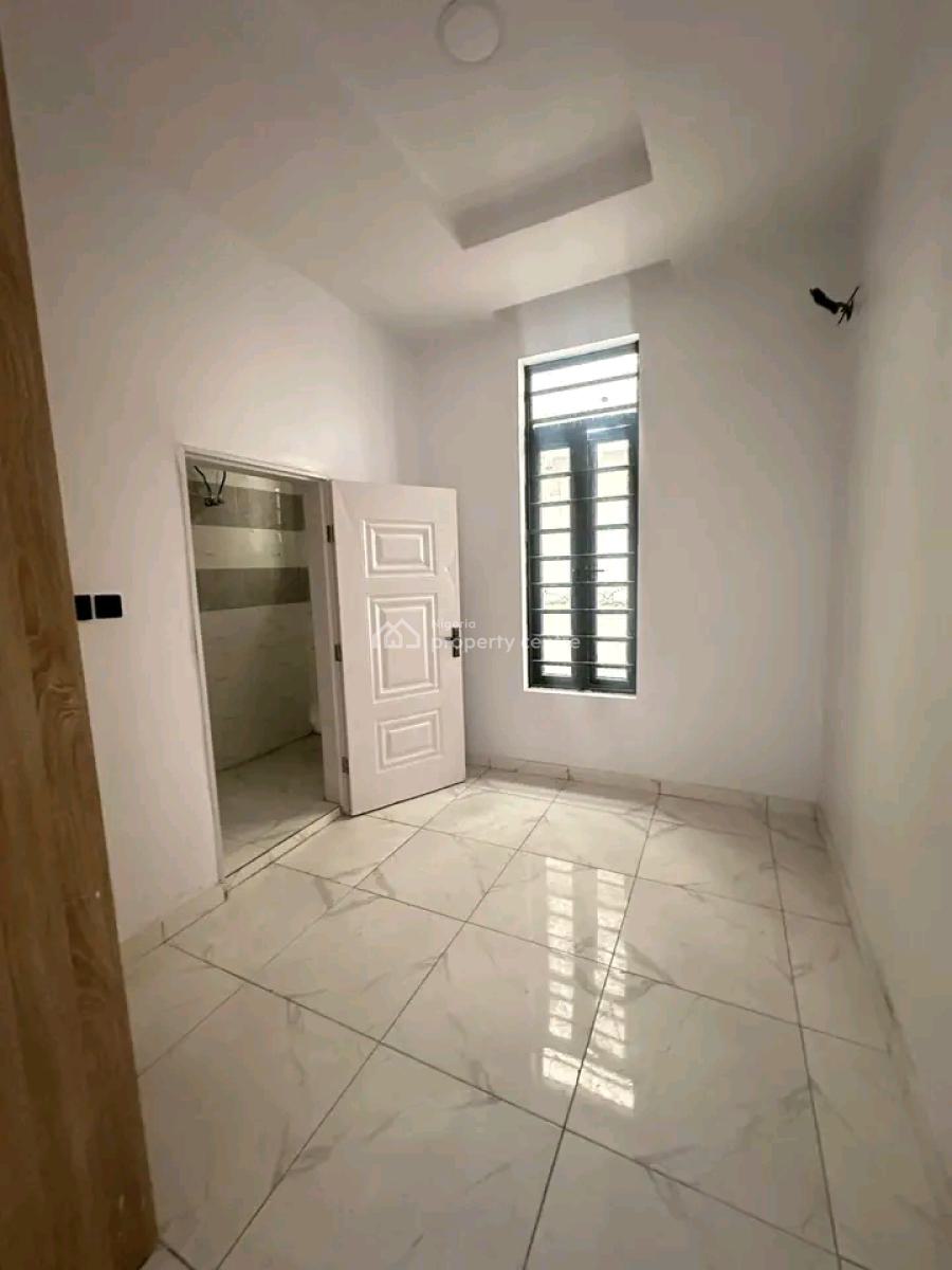 Spacious Well-built  4 Bedroom Semi-detached Duplex with Bq, Orchid Lekki Lagos, Lekki, Lagos, Semi-detached Duplex for Sale